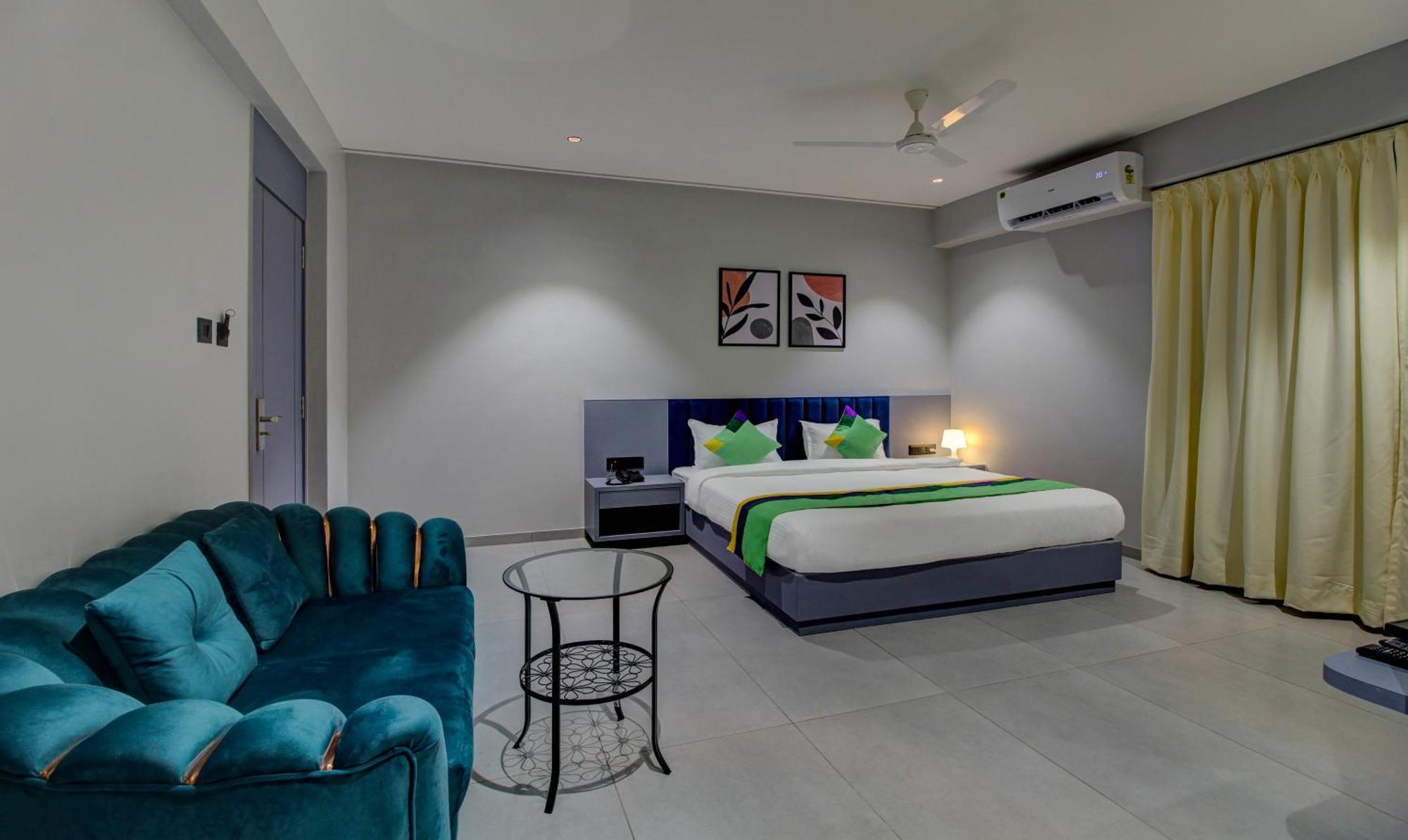 Comfort Inn Baner- Indian Nationals Only Pune Ngoại thất bức ảnh