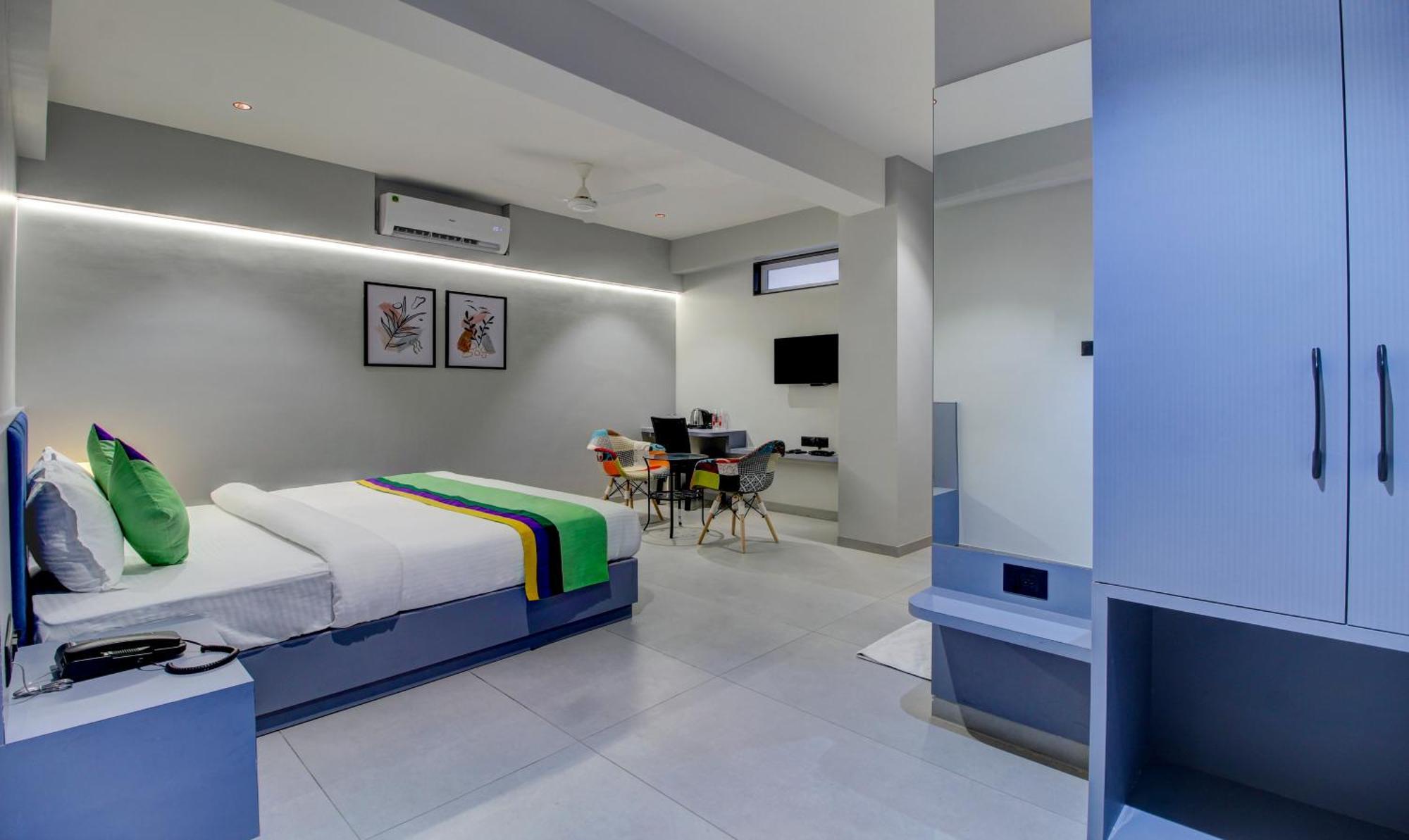 Comfort Inn Baner- Indian Nationals Only Pune Ngoại thất bức ảnh