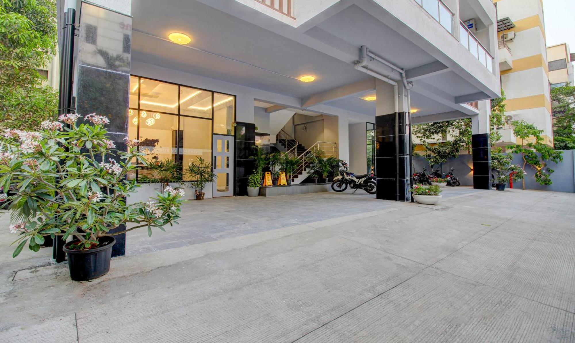 Comfort Inn Baner- Indian Nationals Only Pune Ngoại thất bức ảnh
